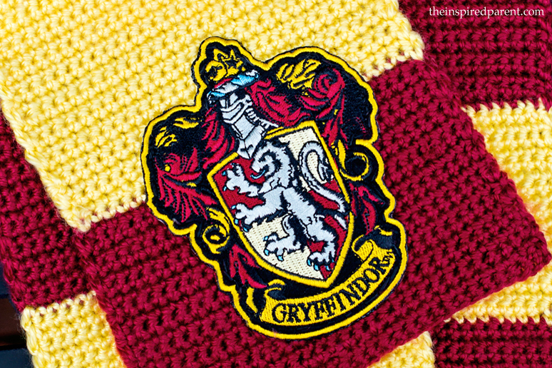 Gryffindor Scarf – Mischief Managed!